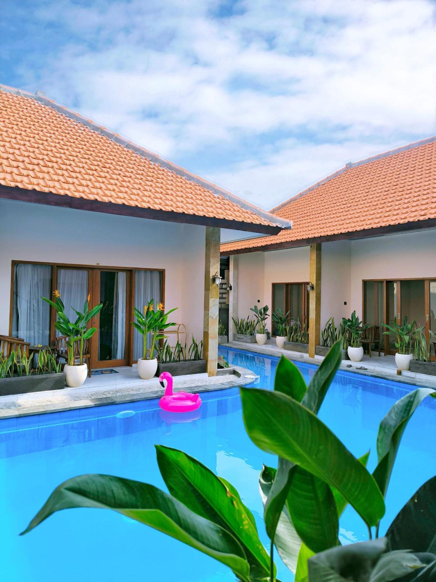 Surya Pandawa Homestay 乌干沙 外观 照片