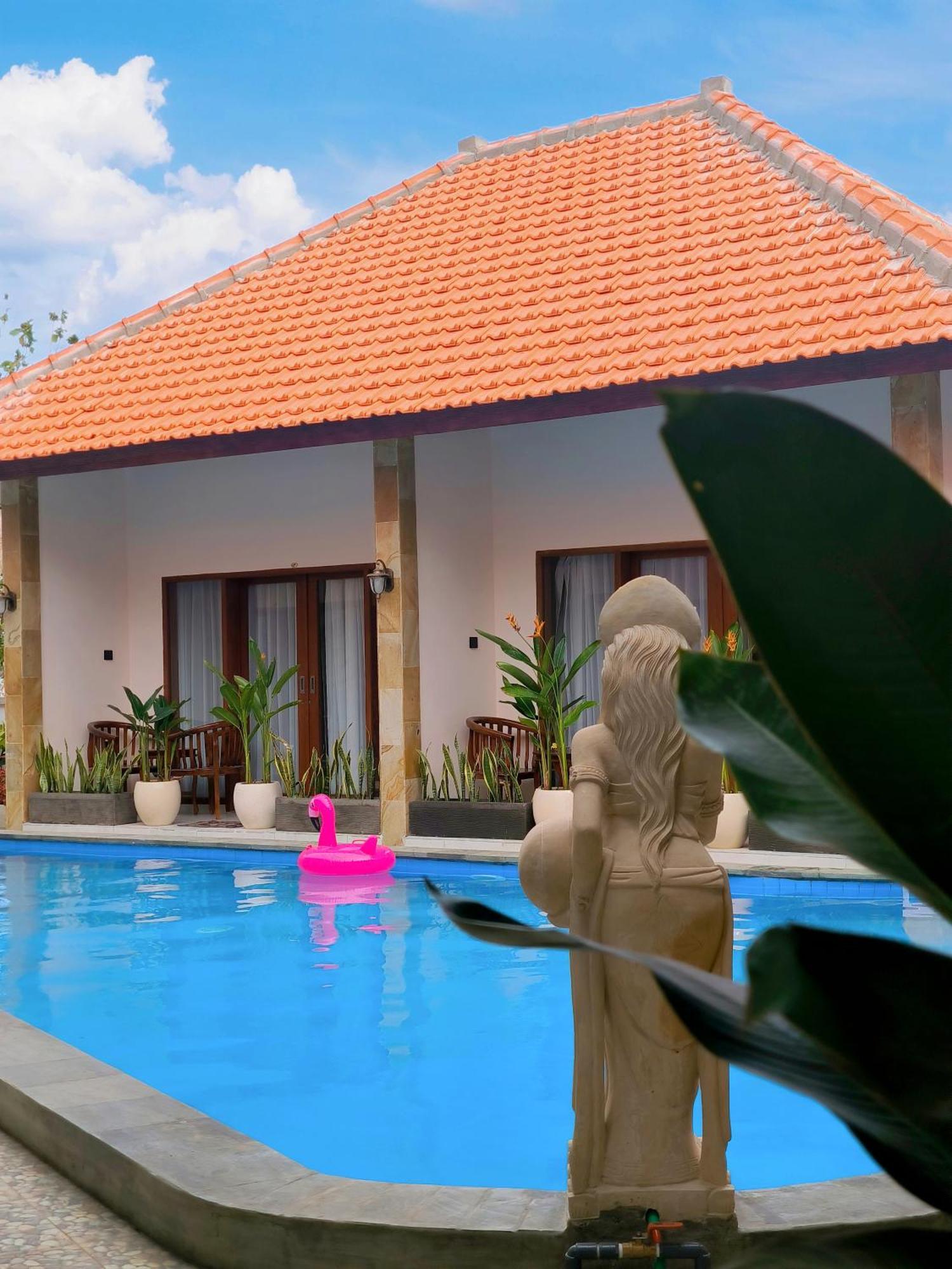Surya Pandawa Homestay 乌干沙 外观 照片